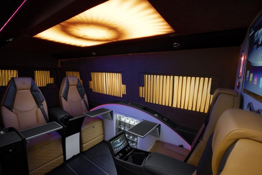 Интерьер Mercedes-Benz Sprinter Business Lounge by Brabus (Br.906) 2014 года  (фото 12 из 33)